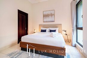 LUX The Burj Khalifa View Garden Suite