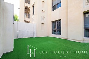 LUX The Burj Khalifa View Garden Suite