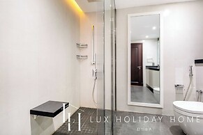 LUX The Burj Khalifa View Garden Suite