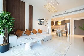 KeyRock - Palm View Apt with Pool