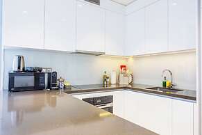 Charming 1BR Apt - Near Downtown Dubai