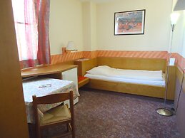 enjoyHotel garni Korntal Stuttgart