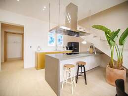 Villa 16 Dh rmi 8BR With Private Pool
