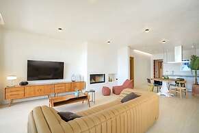 Villa 16 Dh rmi 8BR With Private Pool