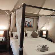 Goya Gate Beach Resort