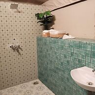 Goya Gate Beach Resort