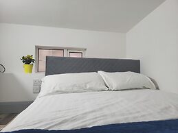 Cork City Loft - Cosy in Cork