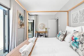 Shelley Point Beach Villa