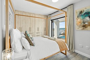 Shelley Point Beach Villa