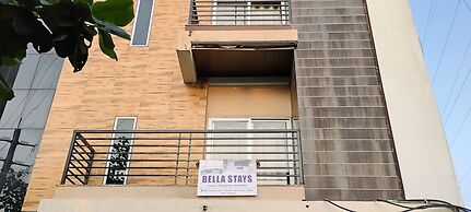 BELLA STAYS
