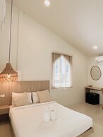 Laiwaii Hotel