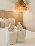 Laiwaii Hotel