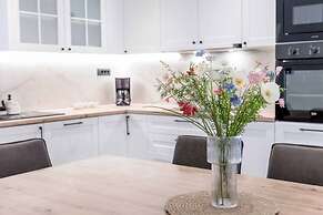 Villa Elegant Stone