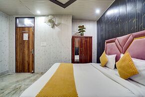 Hotel Anvit Residency - By The Arrow