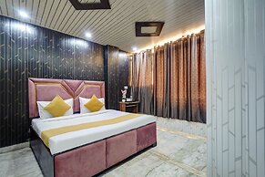 Hotel Anvit Residency - By The Arrow