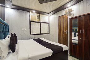 Hotel Anvit Residency - By The Arrow
