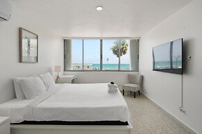 Coastal Charm Panoramic Scenes Direct Shorelin