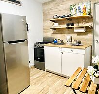 Rainforesthouse1-bl in Ceiba