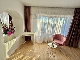 Metropole Apartments Prime Suites