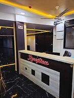 HOTEL SAROVAR GRAND