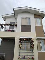 Avida 3-bedroom Vacation House With Pool