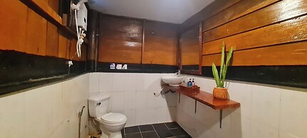 Koh Rong Beach Hostel and Bungalow