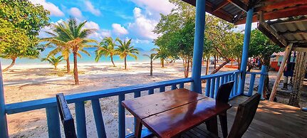 Koh Rong Beach Hostel and Bungalow
