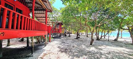 Koh Rong Beach Hostel and Bungalow