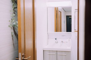 5BDR 1.5BA Osaka Castle House