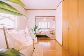 5BDR 1.5BA Osaka Castle House