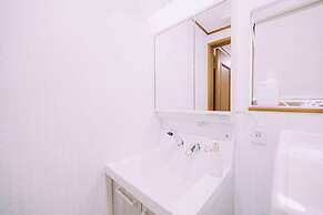5BDR 1.5BA Osaka Castle House