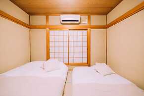 5BDR 1.5BA Osaka Castle House