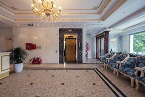 Riverside Hotel Đông Anh