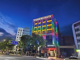 YESTE HOTEL