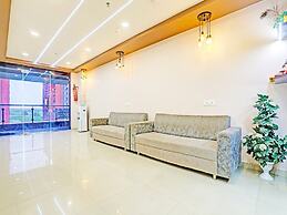 Collection O Palampur Surat
