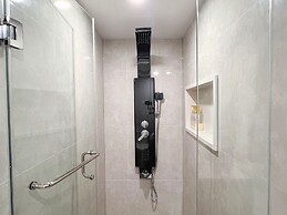 Cozy & Modern Ensuite Basement Rooms - Steps to Subway & Downsview Rog