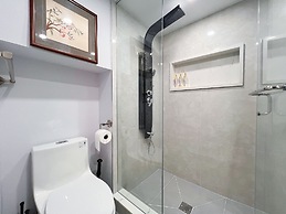 Cozy & Modern Ensuite Basement Rooms - Steps to Subway & Downsview Rog