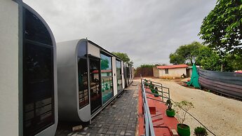 KOSHI AERO CLUB & RESORT