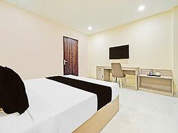 Hotel Sanath Nagar Near Railway Station