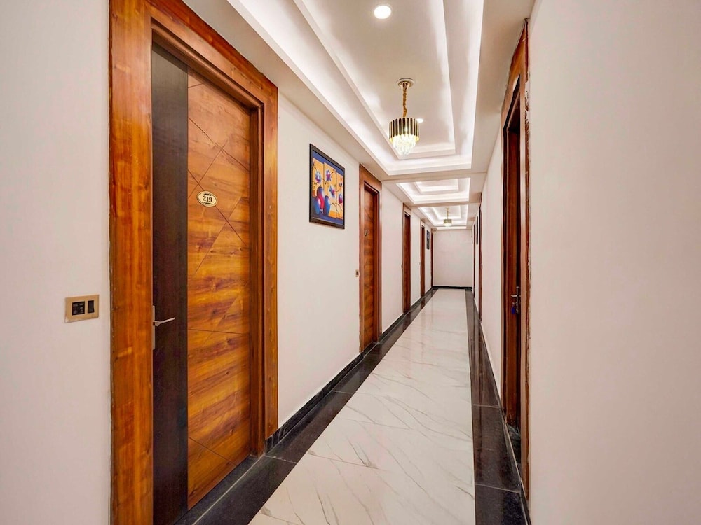 Townhouse Oak Rispana Bridge Dehradun