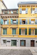 ApartmentsArena - Mustacchi Rooms