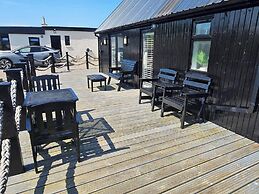2 Bed Cottage-sleeps 4-harbour & Sea View