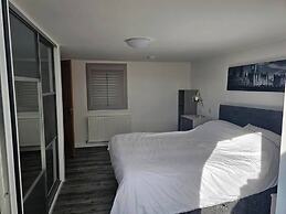 2 Bed Cottage-sleeps 4-harbour & Sea View