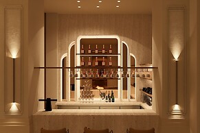 F ZEEN ATHENS – Adults Only