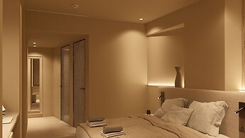 F ZEEN ATHENS – Adults Only