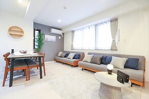 URNA SANDS HOTEL