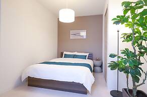 URNA SANDS HOTEL