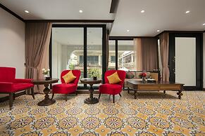 Westlake Lion Boutique Studio & Spa