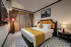 Westlake Lion Boutique Studio & Spa