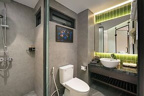 Westlake Lion Boutique Studio & Spa